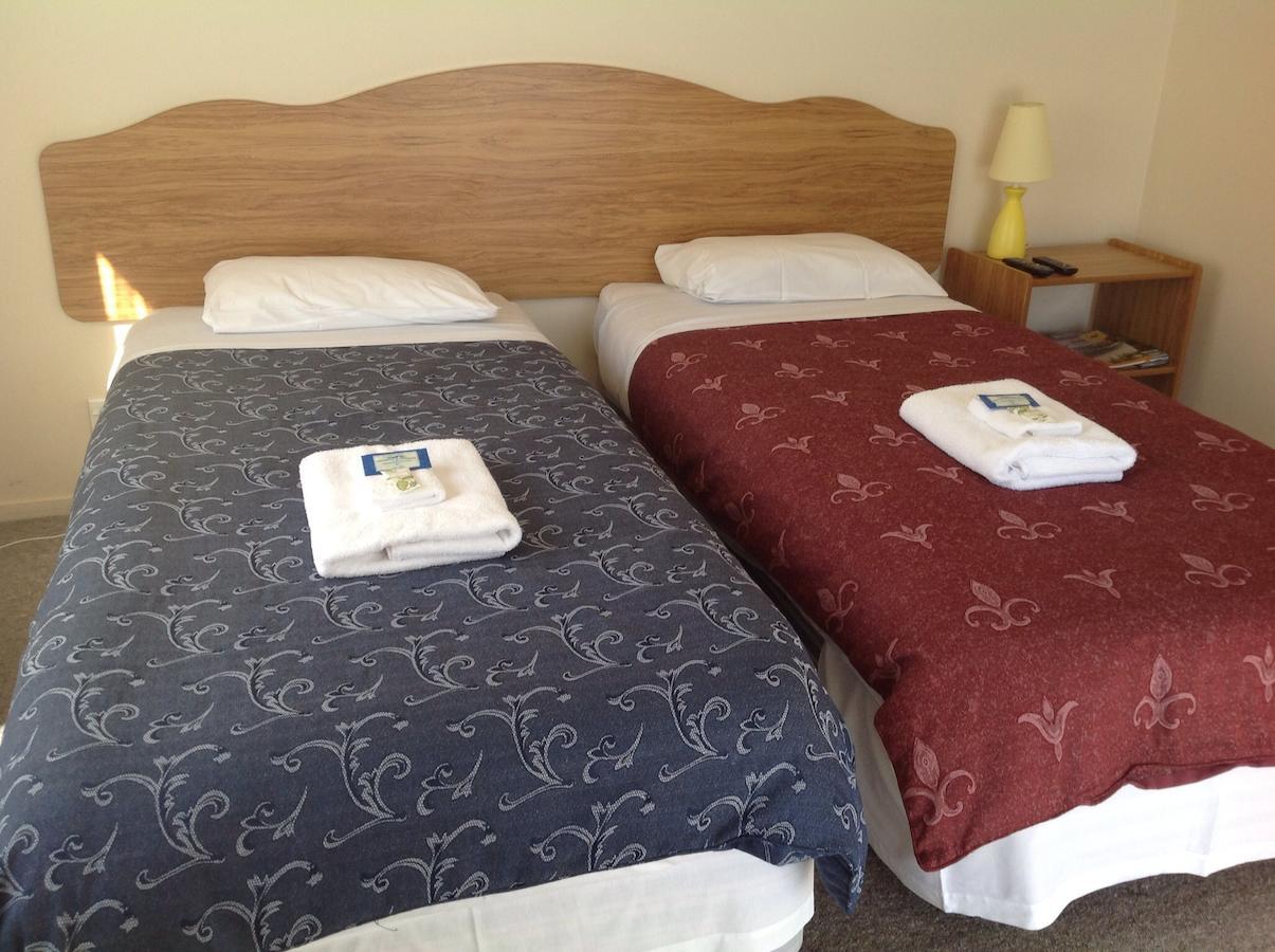 Owen River Tavern & Motels Cameră foto